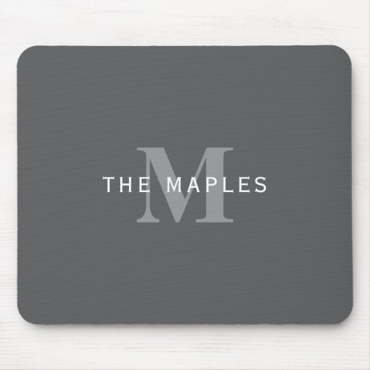 Moderne, stylische dunkelgraue Monogramm und Name Mousepad (Vorne)