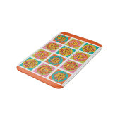 Moderne Sun Faces Dish Drainer - Mitte des Jahrhun Badematte (Schrägansicht)