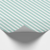 Moderne tadellose grüne Farbe Stripes Muster Geschenkpapier (Ecke)