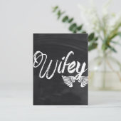 moderne Tafel-Skripte Honeymoon wifey Postkarte (Stehend Vorderseite)