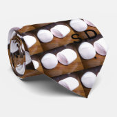 Moderne Tageseibisch-Krawatte Krawatte (Gerollt)