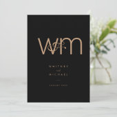 Moderne Tan Black Minimal Monogram Wedding Einladung (Stehend Vorderseite)
