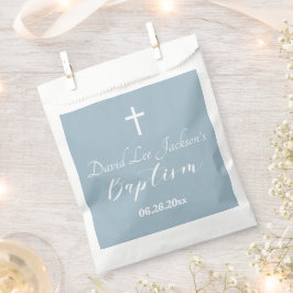 Moderne Taufe Christening White Cross Dusty Blue Geschenktütchen