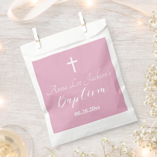 Moderne Taufe Christening White Cross Dusty Pink Geschenktütchen (Ausgeschnitten)