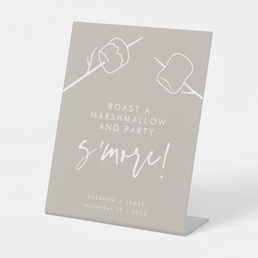 Moderne Taupe Calligraphy Marshmallow S'mores Bar Sockelschild (Vorderseite)