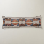 Moderne Taupe Denim und Rost Seitenschläferkissen (Rückseite)