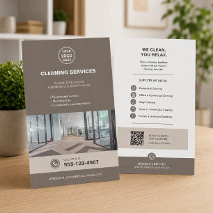 Moderne Taupe-Reinigungsdienste mit QR Flyer