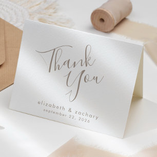 Moderne Taupe Schrift Hochzeits-Dankeschön Karte