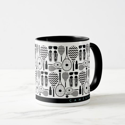 Moderne Tennisausrüstung und Zubehör Pattern Tasse (VorderseiteRechts)
