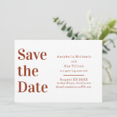 Moderne Terra Cotta und weißer großer Schriftart Save The Date (Stehend Vorderseite)