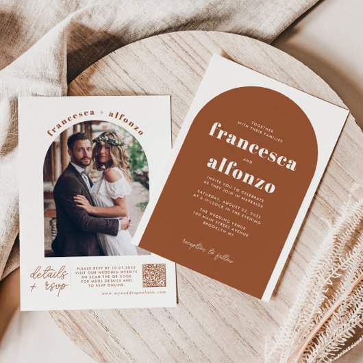 Moderne Terracotta Details UAWG QR Foto Hochzeit Einladung