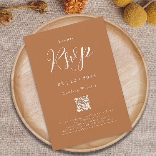 Moderne Terracotta Elegante Script Wedding RSVP Karte