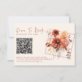 Moderne Terracotta Floral Fall QR Code Hochzeit RSVP Karte (Vorderseite)