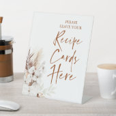 Moderne Terracotta Weißer Blumenzitat Sockelschild (In SItu)