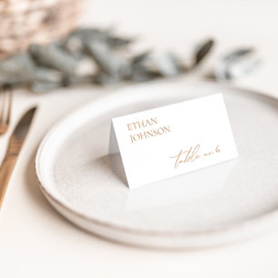 Moderne Terracotta & White Wedding Platzkarte Tischnummer