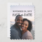 Moderne Textschicht mit gewelltem Rand PhotoPop Save The Date (Vorderseite)
