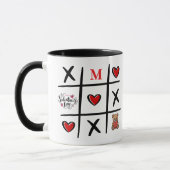 Moderne Tic Tac Toe Valentinstag Anfangsbuchstaben Tasse (Links)