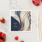 Moderne Tischdekoration in Blau, Weiß und Gold Serviette (Beispiel)