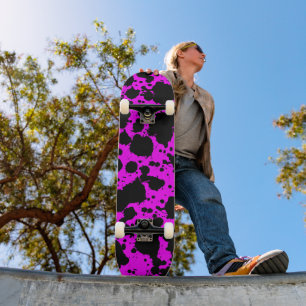 Moderne Trendfarben und Rosa Skateboard
