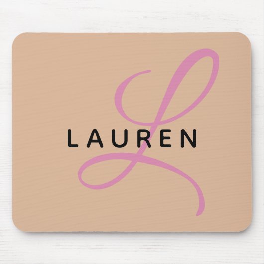 Moderne, trendige Beige Pink Script Monogram Mousepad (Vorne)