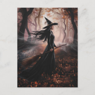 Moderne trendige Halloween-Hexe im Wald Postkarte