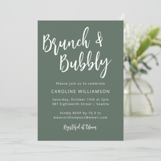 Moderne Trendige Script-Brunch-Sprudelparty-Salbei Einladung (Stehend Vorderseite)
