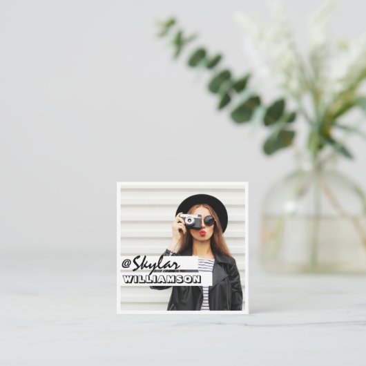 Moderne, trendige Social Media folgen mir Foto Quadratische Visitenkarte (Stehend Vorderseite)
