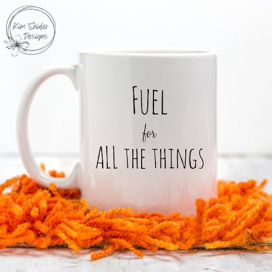 Moderne, trendige Typografie"Treibstoff für alle D Kaffeetasse