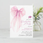 Moderne Trendy Pink Bow Graduation Party Einladung (Stehend Vorderseite)