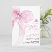 Moderne Trendy Pink Bow Graduation Party Einladung (Stehend Vorderseite)
