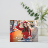 Moderne Trendy Script Foto Graduation Party Einladungspostkarte (Stehend Vorderseite)