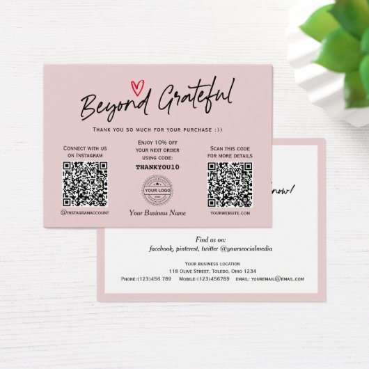 Moderne trendy Script QR Code Geschenkgutscheine (Schreibtisch)
