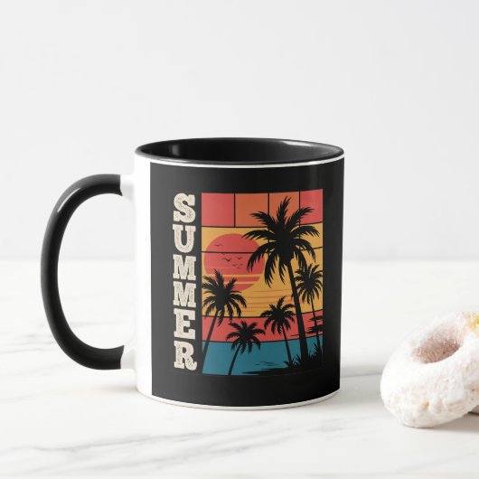 Moderne Trendy Summer Sunset Beach Palm Tree Tasse (Mit Donut)