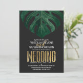 Moderne Tropical Swiss Cheese Leaf Gold Wedding Einladung (Stehend Vorderseite)