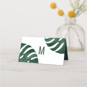 Moderne Tropical Swiss Cheese Leaf Gold Wedding Platzkarte (Rückseite)