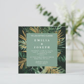 Moderne tropische Palm Blätter staubgrüne Hochzeit Einladung (Stehend Vorderseite)