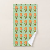 Moderne Tulpenblumenmuster auf Hellgrün Badhandtuch Set (Handtuch)