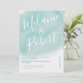 Moderne türkisfarbene Hochzeitsinitialen Einladung (Stehend Vorderseite)