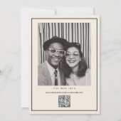 Moderne Typografie B&W Handwriter Foto Qr Code Save The Date (Rückseite)