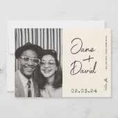 Moderne Typografie B&W Save the Date Foto Qr Code (Vorderseite)