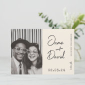 Moderne Typografie B&W Save the Date Foto Qr Code (Stehend Vorderseite)