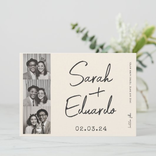 Moderne Typografie B&W Save the Date Foto Qr Code (Stehend Vorderseite)