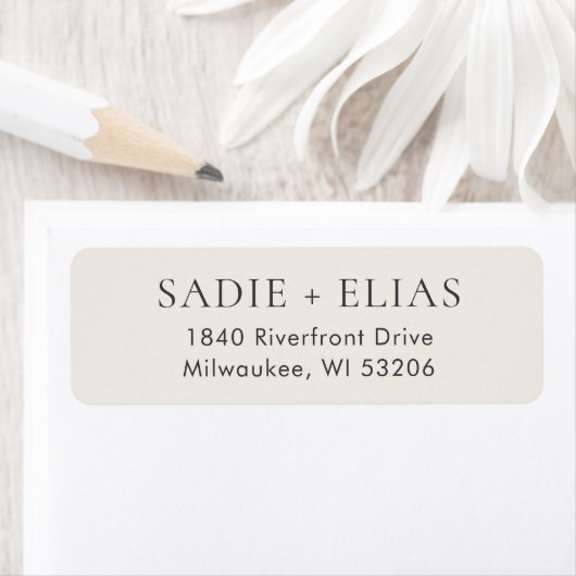 Moderne Typografie Beige Elegante Rücksendeadresse (Insitu)