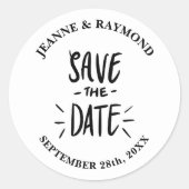 Moderne Typografie Custom Wedding Save the Date Runder Aufkleber (Vorderseite)