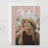 Moderne Typografie Dusty Pink 2 Foto Abschluss Einladung (Vorderseite)