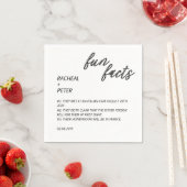 Moderne Typografie Einfache Fun Fakten Hochzeit Serviette (Beispiel)