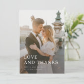 Moderne Typografie Einfache Overlay-Foto Hochzeit Dankeskarte (Stehend Vorderseite)