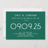 Moderne Typografie Emerald Green Wedding Einladung (Vorderseite)