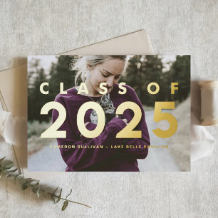 Moderne Typografie-Foto-Overlay-Abschluss Gold Folie Einladungspostkarte