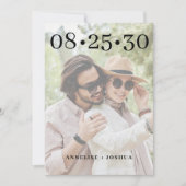 Moderne Typografie-Foto-Overlay-Hochzeit Save The Date (Vorderseite)